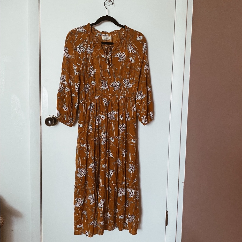 NWT Boho floral peasant midi dress Roolee